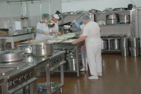 Guvernul Ciucă a aprobat! Bani suplimentari pentru hrana bolnavilor din spitale